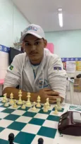 Imagem ilustrativa da imagem Estudante pernambucano pede ajuda para disputar mundial de xadrez na Itália
