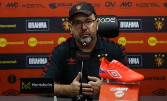 Imagem ilustrativa da imagem Após derrota para o Vitória/BA, Enderson Moreira não é mais técnico do Sport