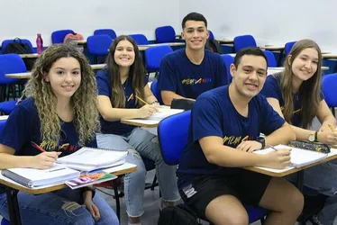 Imagem ilustrativa da imagem A Tribuna nas Escolas: podcast traz dicas para provas de Geografia e História