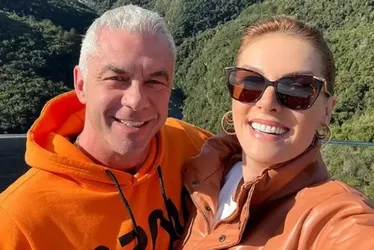 Imagem ilustrativa da imagem Ana Hickmann diz a colegas que pedirá o divórcio