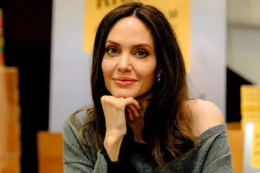 Imagem ilustrativa da imagem Angelina Jolie critica ataques em Gaza: 'Famílias inteiras assassinadas'