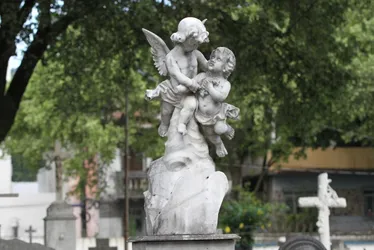Imagem ilustrativa da imagem Arte e história nos monumentos de cemitérios