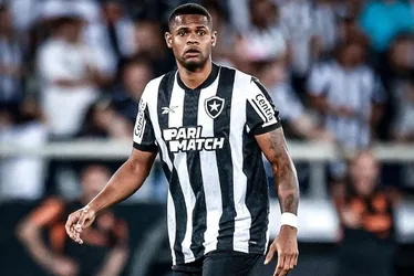 Imagem ilustrativa da imagem Atacante do Botafogo revela falta de ambiente com Lage