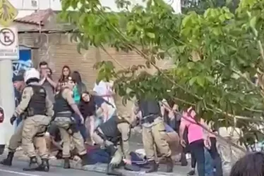 Imagem ilustrativa da imagem Autor do ataque em MG diz à PM que buscava vingança por sofrer bullying na escola