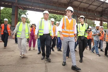 
          Imagem ilustrativa da imagem BNDES prioriza setor industrial e desembolso salta a R$ 16 bilhões
          