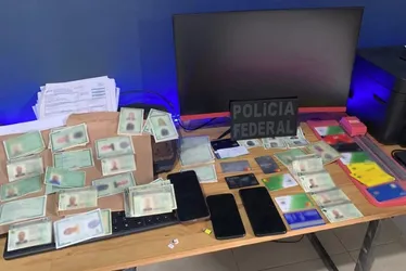 Imagem ilustrativa da imagem Bancário e contador são investigados pela PF por suspeita de fraudes em banco no ES