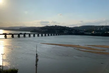 Imagem ilustrativa da imagem Bancos de areia mudam cenário do Rio Doce