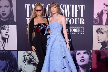 Imagem ilustrativa da imagem Beyoncé prestigia estreia de filme de Taylor Swift e cantora agradece