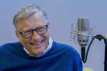 Imagem ilustrativa da imagem Bill Gates elogia sistema de saúde pública do Brasil