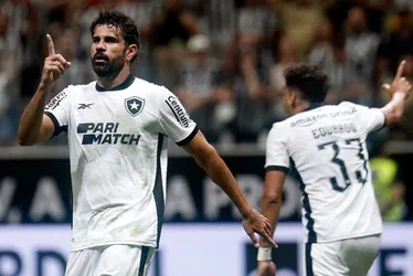 Imagem ilustrativa da imagem Botafogo dispara contra arbitragem: "Para deixar o campeonato animado"