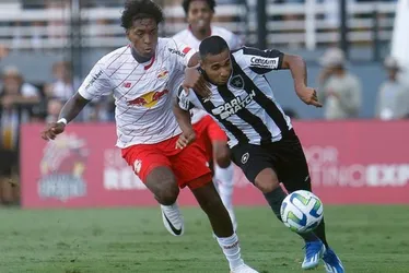 Imagem ilustrativa da imagem Botafogo vira no 1º tempo, mas cede empate ao Red Bull Bragantino nos acréscimos