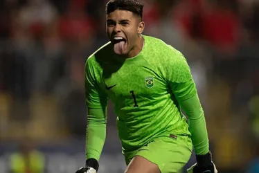 Imagem ilustrativa da imagem Brasil bate Chile, ganha ouro no futebol e encerra tabu no Pan