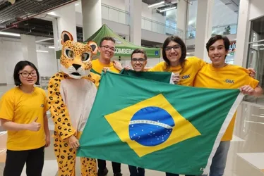 Imagem ilustrativa da imagem Brasil conquista cinco medalhas em olimpíada latina de astronomia