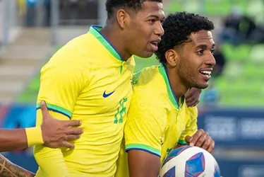 Imagem ilustrativa da imagem Brasil marca no fim e vence EUA na estreia no futebol masculino no Pan