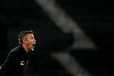 Imagem ilustrativa da imagem Bruno Lage é demitido do líder Botafogo após sequência negativa no Brasileirão