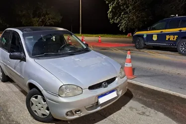 Imagem ilustrativa da imagem Carro roubado em Minas Gerais é recuperado no Norte do ES