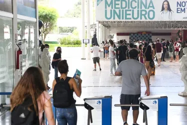 Imagem ilustrativa da imagem Cartão de confirmação do Enem será disponibilizado terça-feira