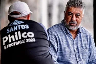 Imagem ilustrativa da imagem Cartola do Santos diz ter encontrado 'muita coisa errada' após rebaixamento
