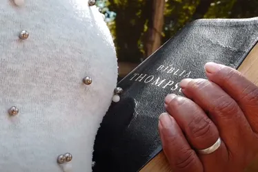 Imagem ilustrativa da imagem Casada há 37 anos, pastora denuncia marido por agressões