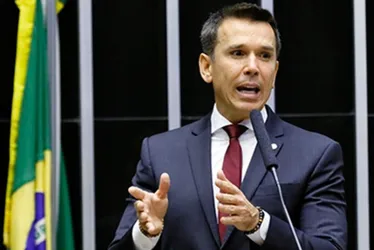 Imagem ilustrativa da imagem Caso de propina para socialista não espanta PE