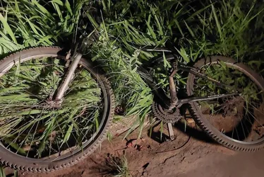 Imagem ilustrativa da imagem Ciclista morre atropelado em rodovia no Sul do ES