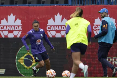 Imagem ilustrativa da imagem Com Arthur Elias no comando, seleção feminina pega Canadá neste sábado