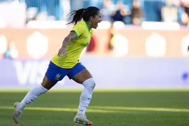 Imagem ilustrativa da imagem Com gol no fim, seleção feminina vence na estreia de Arthur Elias