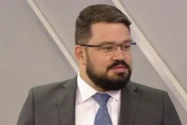 Imagem ilustrativa da imagem Consumidor já pode até “desligar” seguro do carro para pagar menos