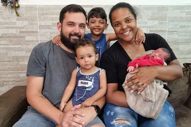 Imagem ilustrativa da imagem Contadora descobre gravidez um dia antes do parto no ES