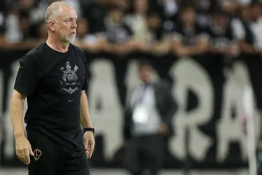 Imagem ilustrativa da imagem Corinthians empata com Flamengo no retorno de Mano Menezes a Itaquera