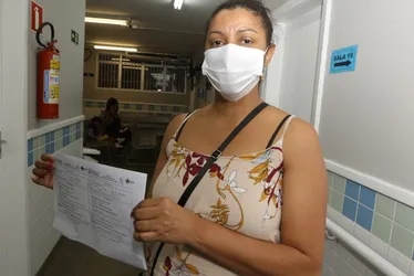 Imagem ilustrativa da imagem Covid matou 120 este ano e médicos explicam a nova variante da doença