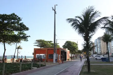 Imagem ilustrativa da imagem Crea reprova 30 postes em Vila Velha