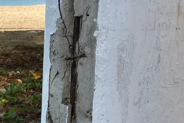 Imagem ilustrativa da imagem Crea reprova 30 postes em Vila Velha