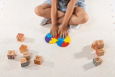 Imagem ilustrativa da imagem Criança autista será indenizada após receber tratamento inadequado em escola