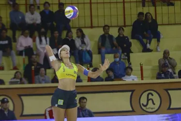 Imagem ilustrativa da imagem Duda e Ana Patrícia vão à final do Mundial de vôlei de praia