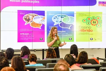 Imagem ilustrativa da imagem Encontro com feras da educação nesta terça-feira no Tribuna Online