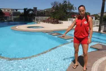 Imagem ilustrativa da imagem Especialista explica riscos de mergulhos em piscinas