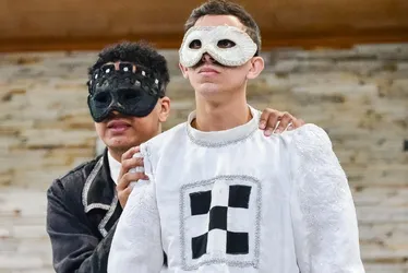 
          Imagem ilustrativa da imagem Esperança e amor em nova música de Alison e Vitória
          