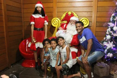 Imagem ilustrativa da imagem Espetáculo de luzes de Natal em Vitória