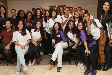 Imagem ilustrativa da imagem Estudantes se dão bem em concurso de redação