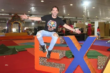 Imagem ilustrativa da imagem “Exagerado” reúne descontos de até 90% em roupas e móveis