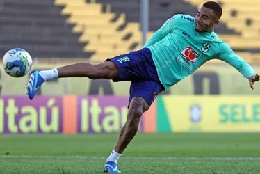 Imagem ilustrativa da imagem Fernando Diniz prepara seleção para encaixe de Gabriel Jesus no ataque