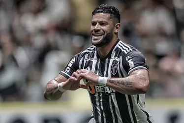 Imagem ilustrativa da imagem Fica ou sai? Hulk esconde o jogo e desconversa sobre futuro no Atlético-MG