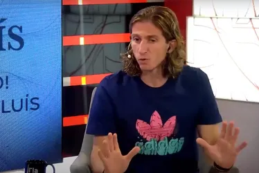 Imagem ilustrativa da imagem Filipe Luís como técnico: estilo de jogo definido e meta de voltar ao Flamengo