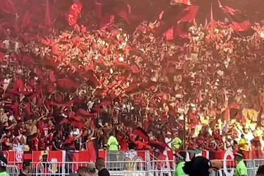 Imagem ilustrativa da imagem Flamengo bate renda recorde no futebol brasileiro, e torcida xinga Landim