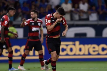 Imagem ilustrativa da imagem Flamengo liquida Cruzeiro em 5 minutos e dá cartão de visitas em estreia de Tite