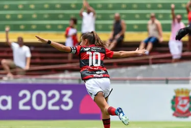 Imagem ilustrativa da imagem Flamengo supera Botafogo e fatura primeira edição da Copinha Feminina