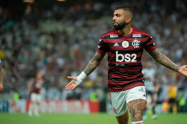 Imagem ilustrativa da imagem Gabigol sente dores na coxa e desfalca o Flamengo contra o Fortaleza