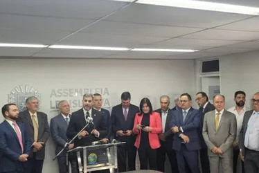 
          Imagem ilustrativa da imagem Gilmar Mendes faz ponte com artistas para destravar PL
          