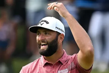 Imagem ilustrativa da imagem Golfista supera Cristiano Ronaldo e Messi e se torna atleta mais bem pago do mundo